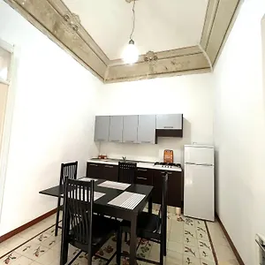 Cortile Bassi 185 Appartamento
